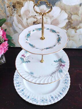 3-Tier Bone China Cake Stand - Wedding Cake Dessert Tray Afternoon Tea Serving P